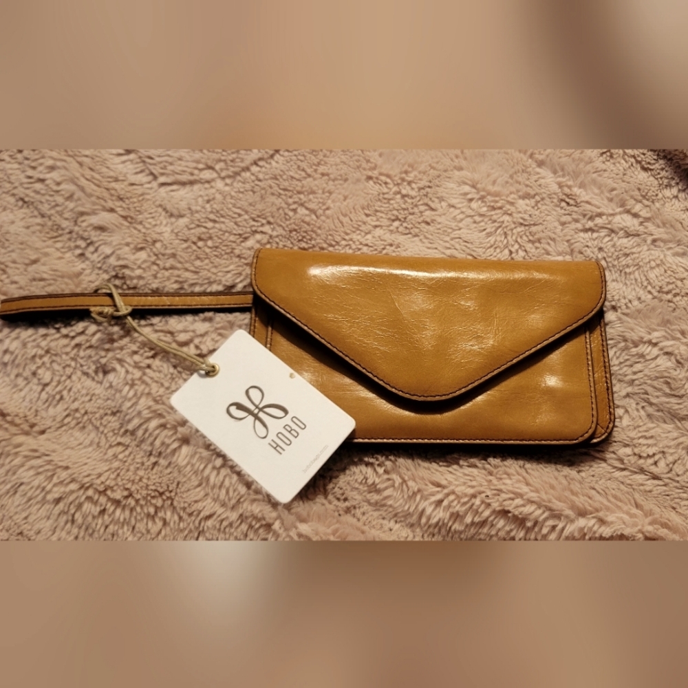 HOBO Ford Leather Wristlet Wallet Honey Caramel Tan Brown Wanderlust $138 RARE